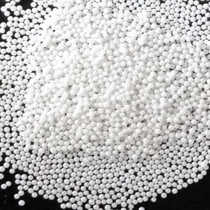 उच्च कठोरता 95 Zirconia मोती 1.4 - 1.6 मिमी Zirconia फैलाव के लिए पीस मोती